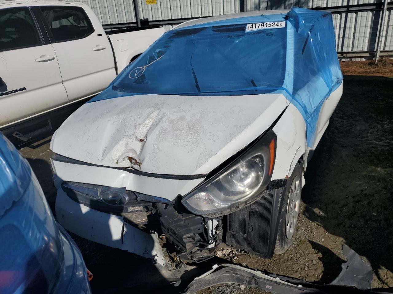 Hyundai ACCENT Gls Image 7