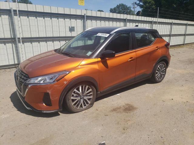  Salvage Nissan Kicks