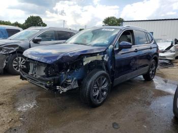  Salvage Volkswagen Tiguan