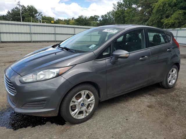  Salvage Ford Fiesta