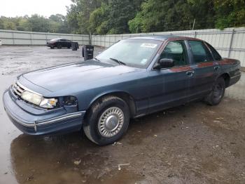  Salvage Ford Crown Vic