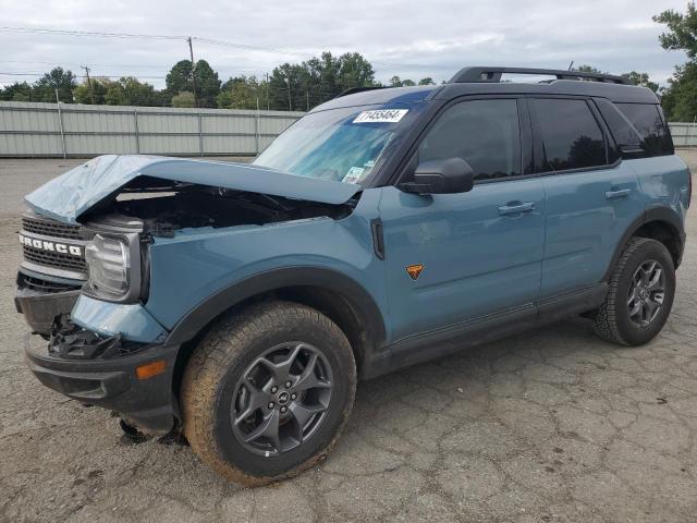  Salvage Ford Bronco