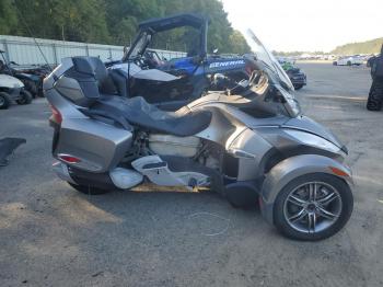  Salvage Can-Am Spyder