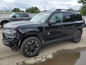  Salvage Ford Bronco