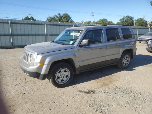  Salvage Jeep Patriot