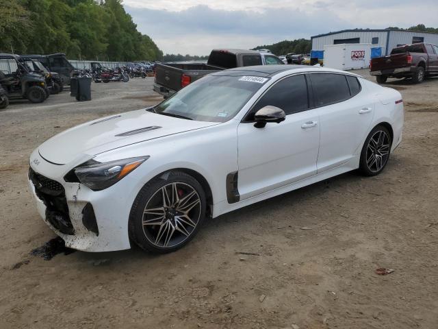  Salvage Kia Stinger