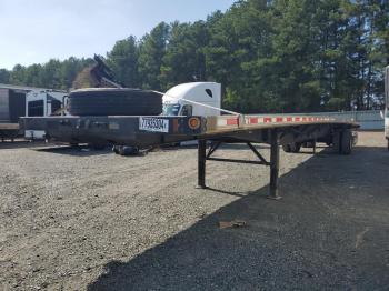  Salvage Fontaine Flatbed Tr