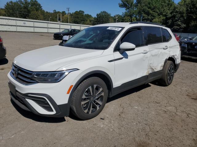  Salvage Volkswagen Tiguan