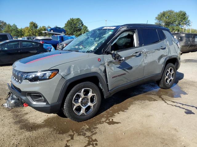  Salvage Jeep Compass