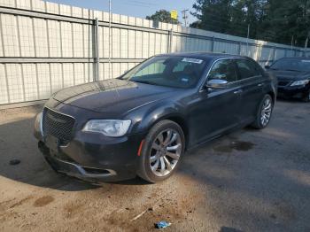  Salvage Chrysler 300