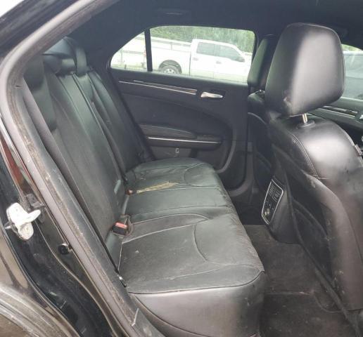 Chrysler 300 Image 2