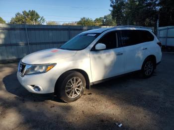  Salvage Nissan Pathfinder