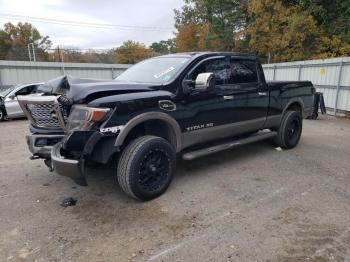  Salvage Nissan Titan