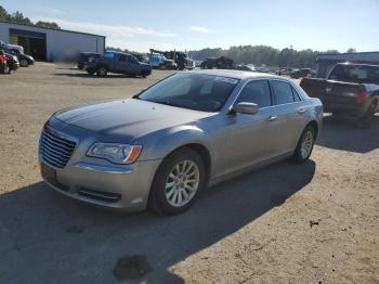  Salvage Chrysler 300