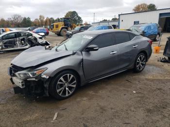  Salvage Nissan Maxima