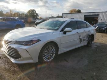  Salvage Toyota Avalon