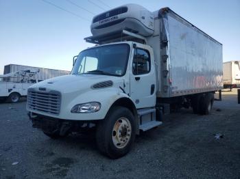  Salvage Freightliner M2 106 Med