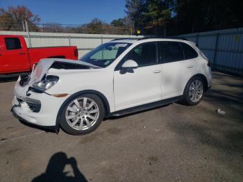  Salvage Porsche Cayenne