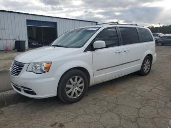  Salvage Chrysler Minivan