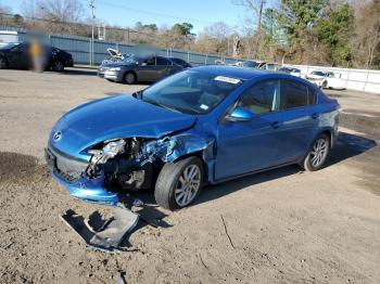  Salvage Mazda 3