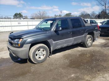  Salvage Chevrolet Avalanche