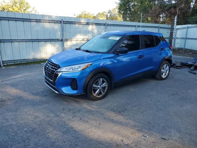  Salvage Nissan Kicks