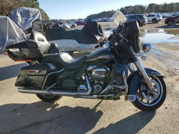  Salvage Harley-Davidson Fl