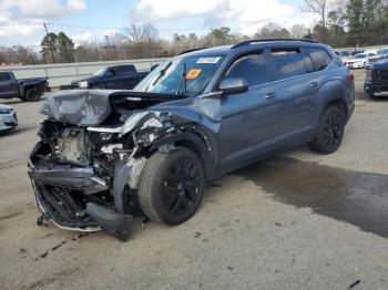  Salvage Volkswagen Atlas