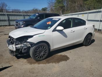  Salvage Mazda 3