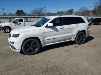  Salvage Jeep Grand Cherokee