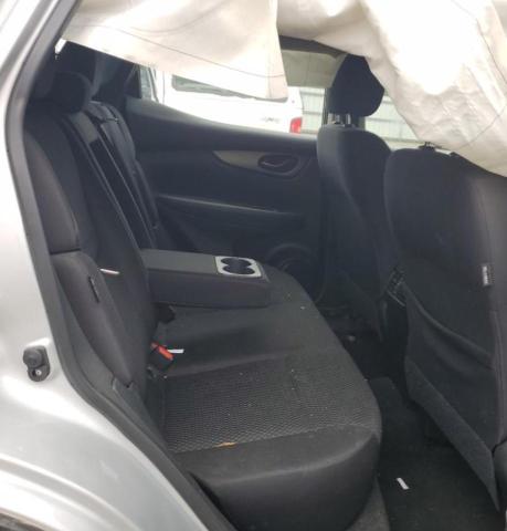 Nissan Rogue S Image 10