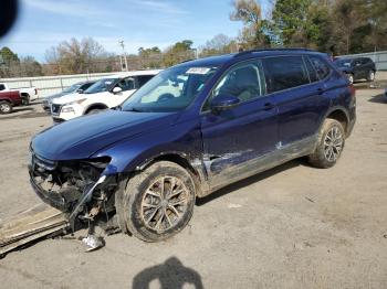  Salvage Volkswagen Tiguan