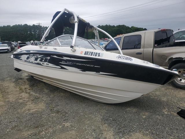  Salvage Bayliner Boat