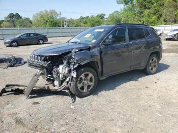  Salvage Jeep Compass