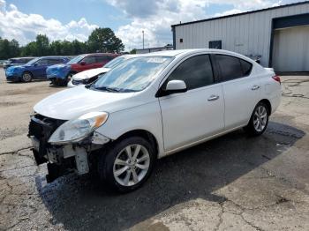  Salvage Nissan Versa