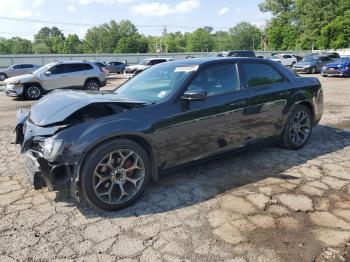  Salvage Chrysler 300