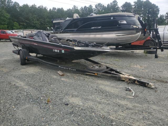  Salvage Land Rover Boat