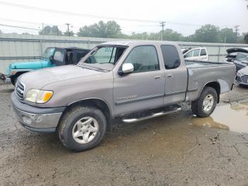  Salvage Toyota Tundra
