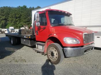  Salvage Freightliner M2 106 Med
