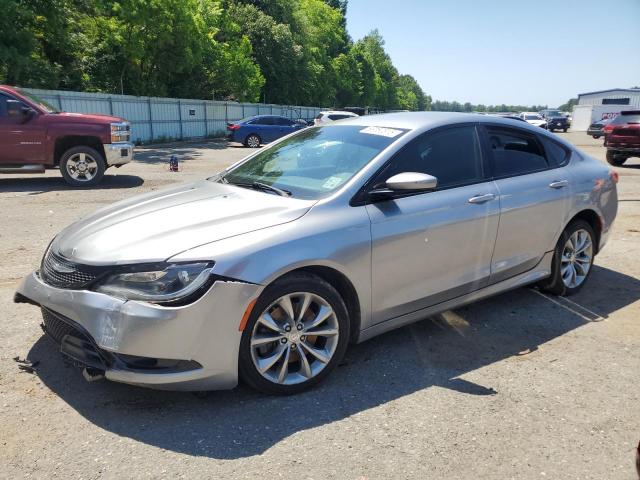  Salvage Chrysler 200