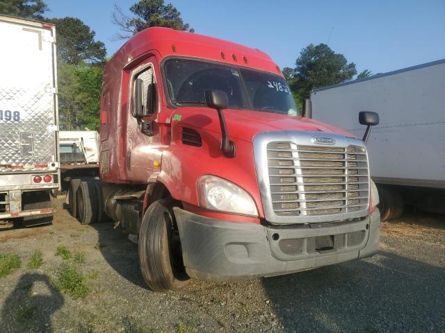  Salvage Freightliner Cascadia 1