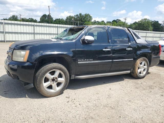  Salvage Chevrolet Avalanche