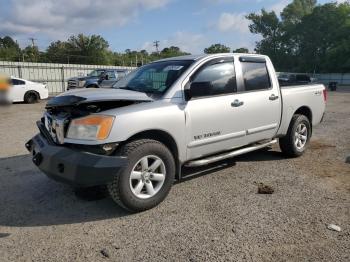  Salvage Nissan Titan