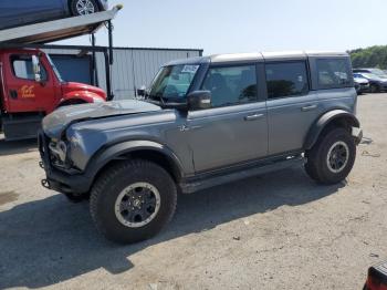  Salvage Ford Bronco