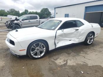  Salvage Dodge Challenger