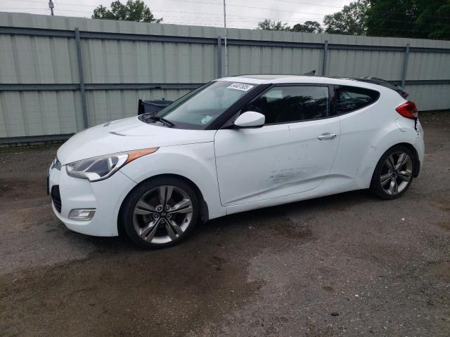  Salvage Hyundai VELOSTER