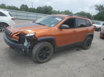  Salvage Jeep Cherokee