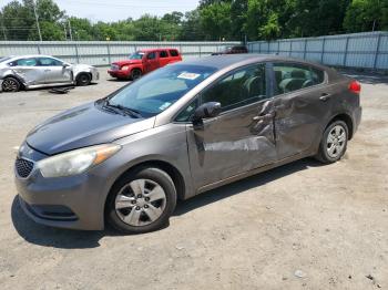  Salvage Kia Forte