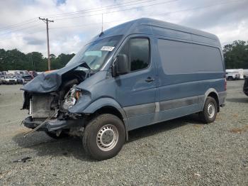  Salvage Mercedes-Benz Sprinter