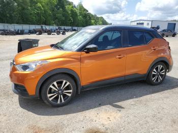 Salvage Nissan Kicks